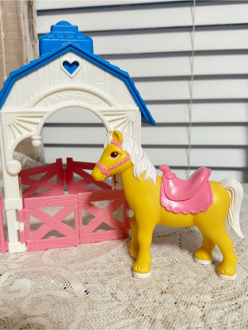 Fisher-Price 1993 stable toy Yellow Pony with Pink Saddle and White Mane